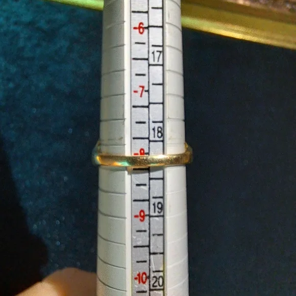 14k Tanzanite Ring size 8 - Picture 2 of 5